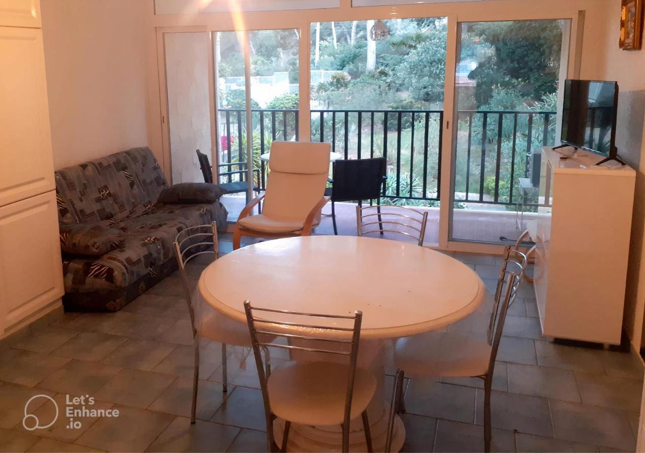 T1 Avec Piscine A 300M Des Plages Pour 4 Personnes - Residence Saint Elme La Seyne-sur-Mer Εξωτερικό φωτογραφία